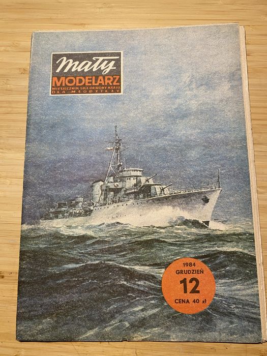 Mały modelarz 12/1984 Niszczyciel „Burza”