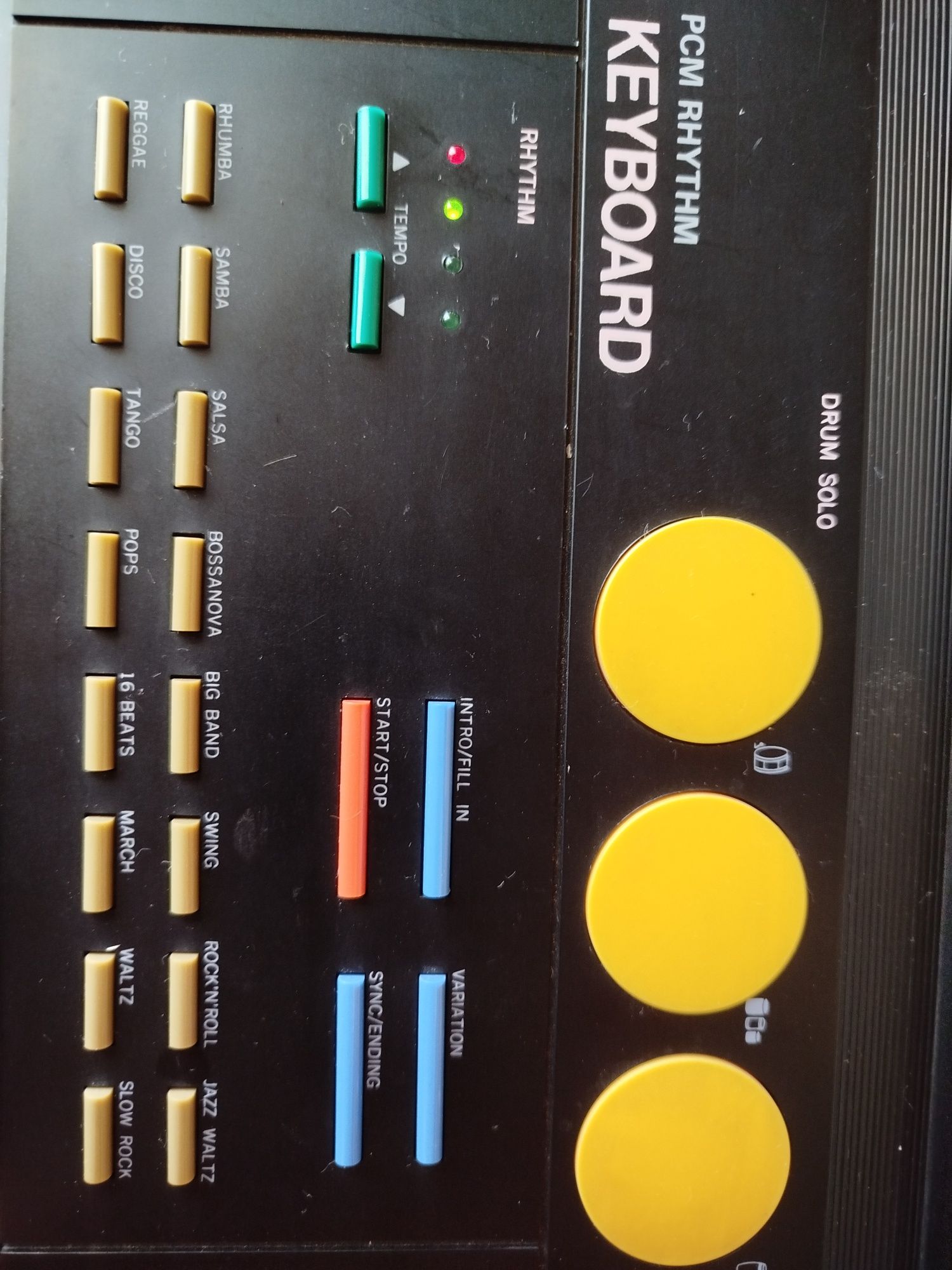 Keyboard z uchwytem