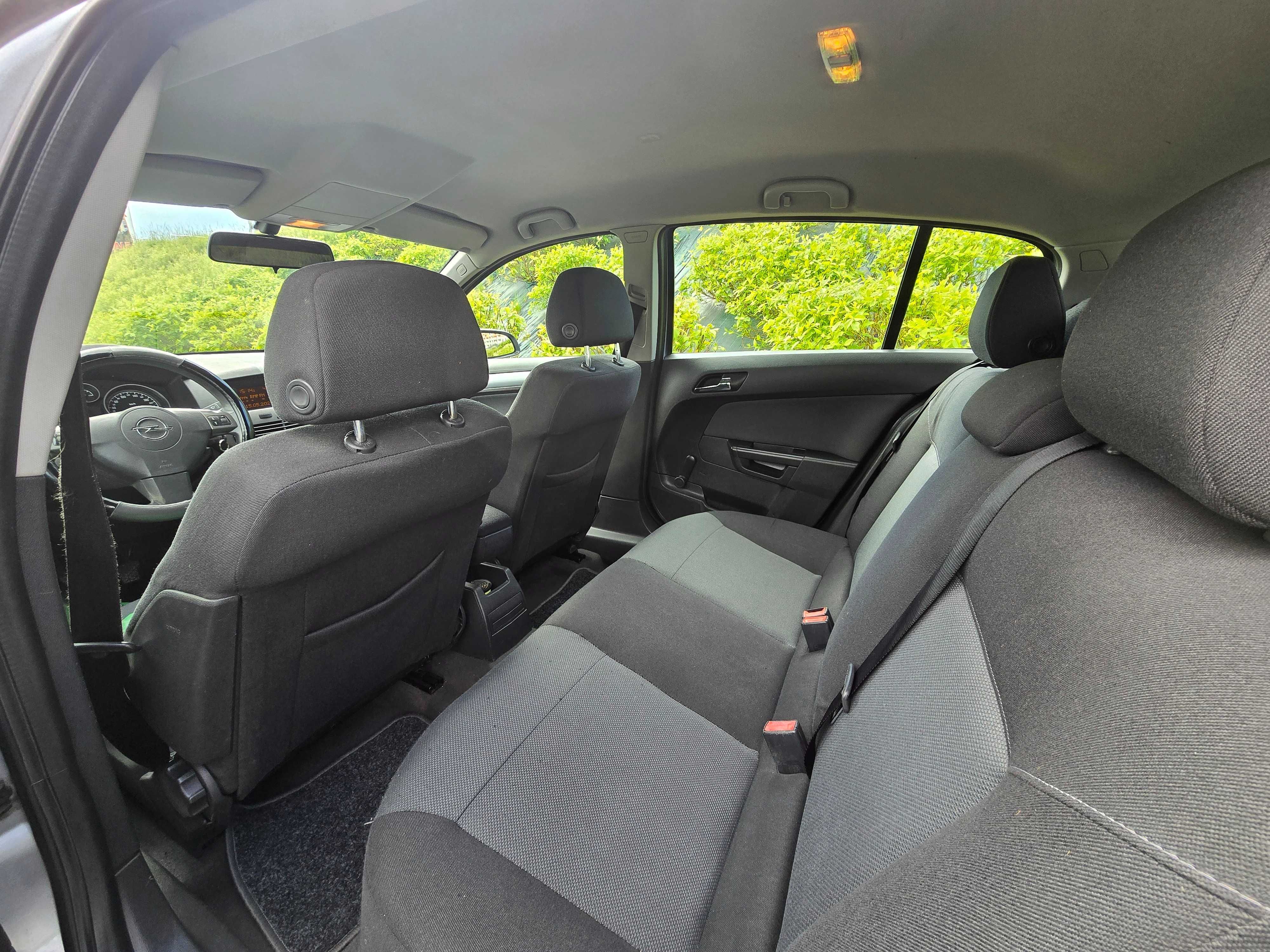 Opel Astra H 1.4*benzyna*zadbany*niski przebieg*199tys*bez rdzy!