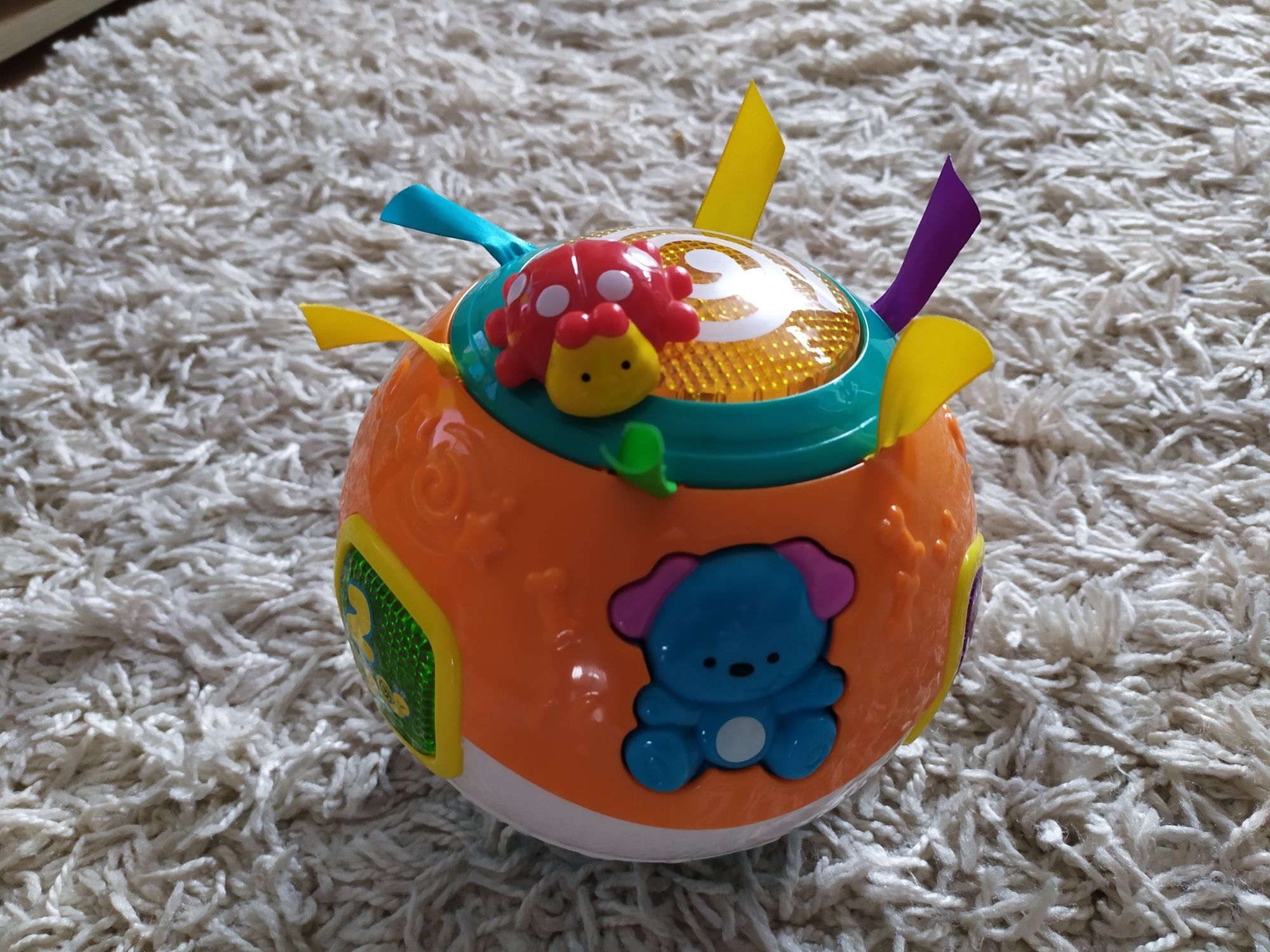 Interaktywna migocząca Hula-kula