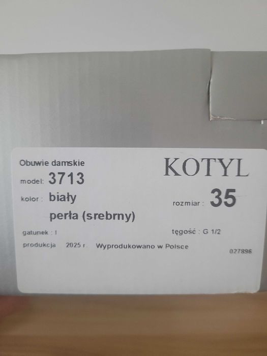 Buty ślubne kotyl