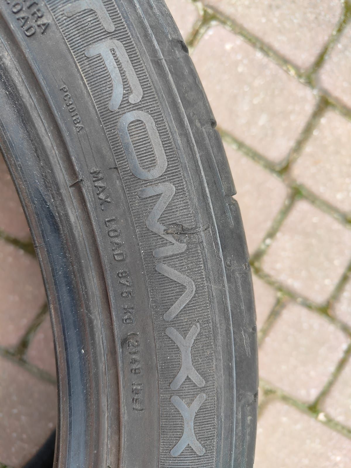 Opony Dunlop SP Quatromaxx 295/35R21