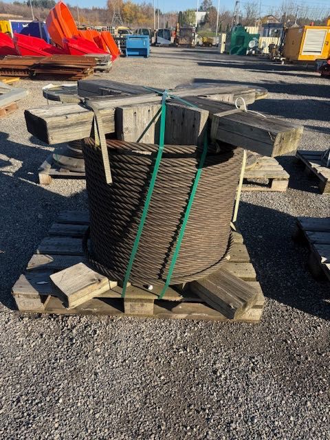 lina do wciągarki 50 ton nowa wojskowa