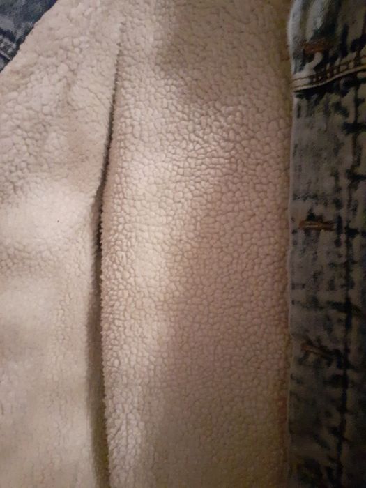 Джинсова куртка утеплена 52 р.