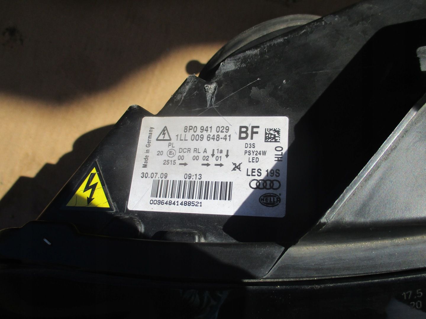 Lampa przód Lewa Audi A3 8P Lift Xenon