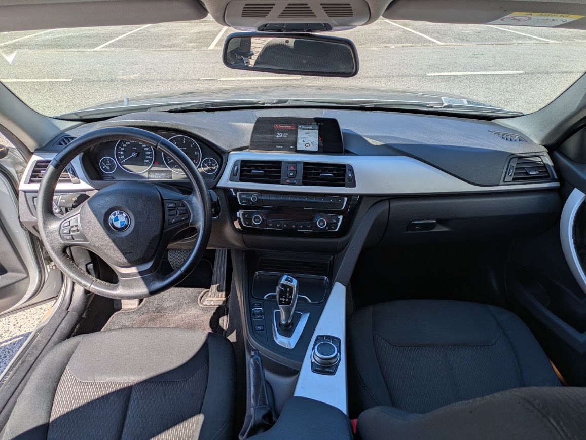 BMW 320d Sport line