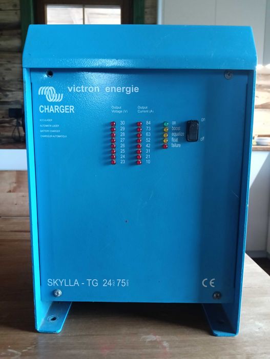 Prostownik SKYLLA- TG 24VOLT 75 AMPS victron energie
