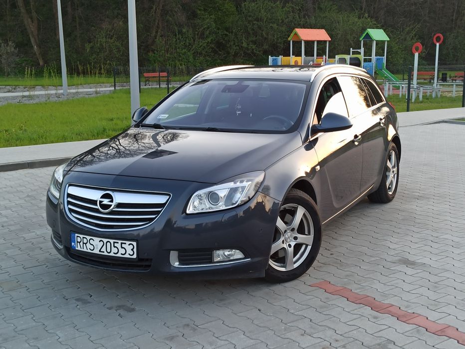 Opel Insignia*COSMO*LED*Xenon*Navi*Elek.Klapa*Climatronik*Półskóry*