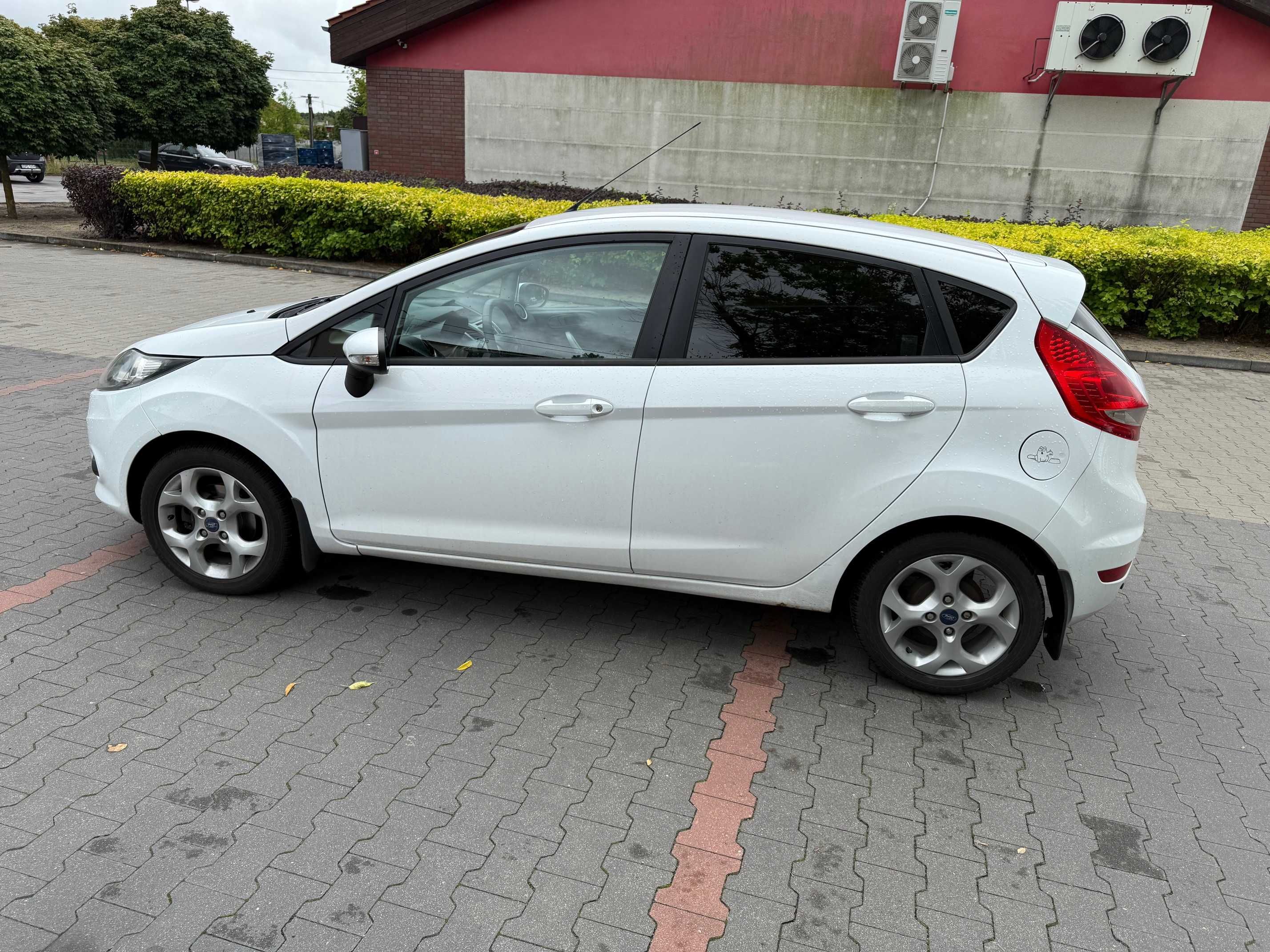 Sprzedam auto | Ford Fiesta Mk7 2011