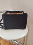 Torebka crossbody-czarna elegancka