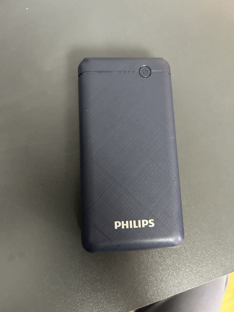 Продам повербанк Philips 20000mah новий