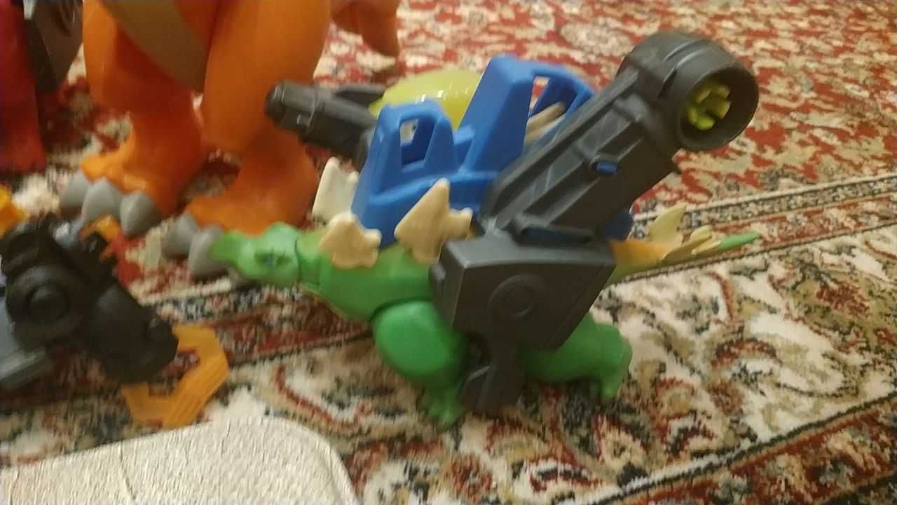 Серія іграшок Динозаври