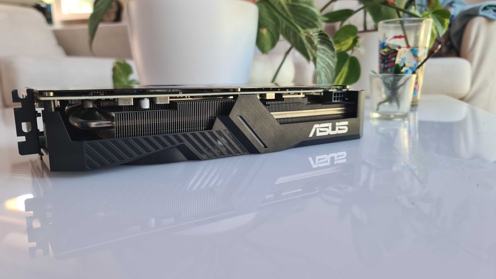 Placa Gráfica AMD Radeon RX 5600 XT – 6GB GDDR6