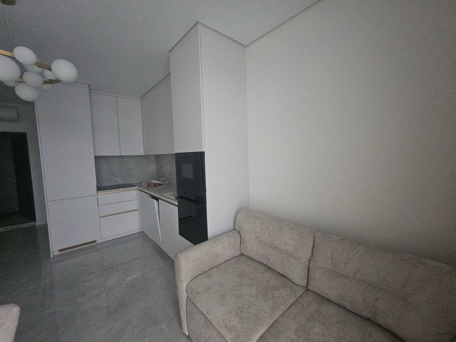 Продаж 1кім квартири з виглядом на набередну