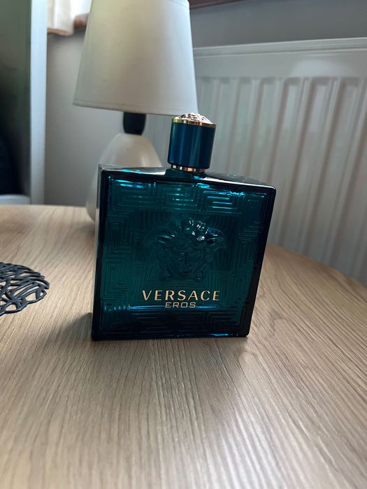 Pusty flakon po perfumach Versace Eros 200 ml