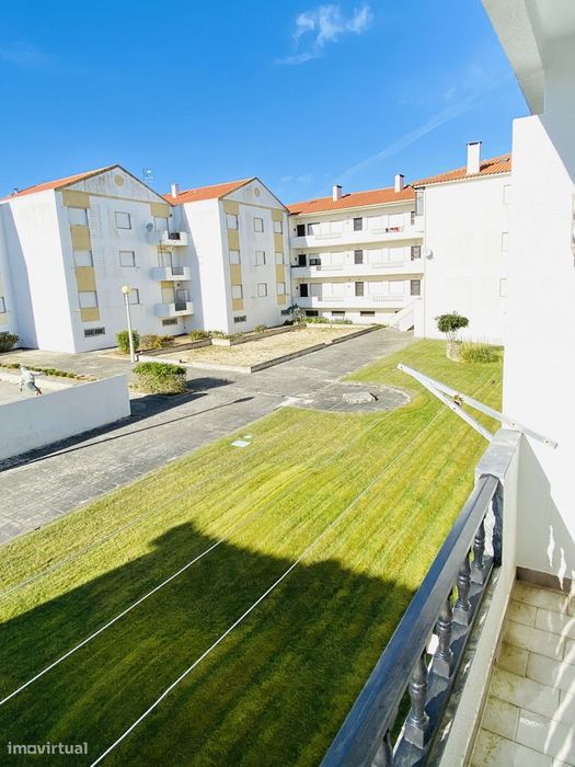 Viver o Sonho à Beira-Mar: Apartamento T2 na Praia da Consolação