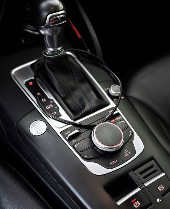 Продам Audi A3 8v 2.0 tdi официал,первый владелец