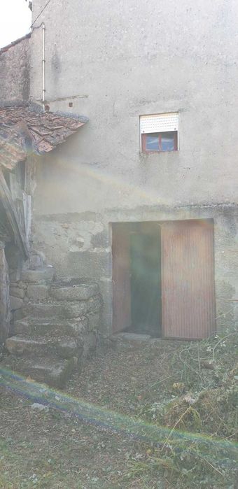Casa de Habitação, p/ restaurar, Barbadães Baixo, Vila Pouca de Aguiar