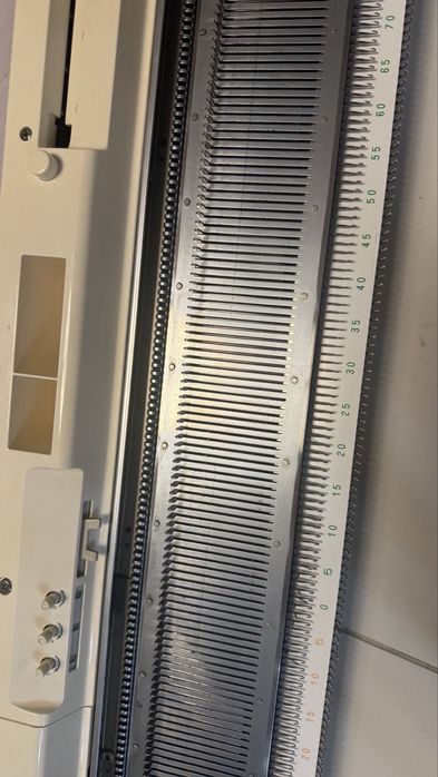 Вязальная машина Brother KH894