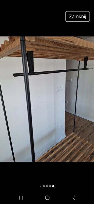 Wieszak na ubrania duży