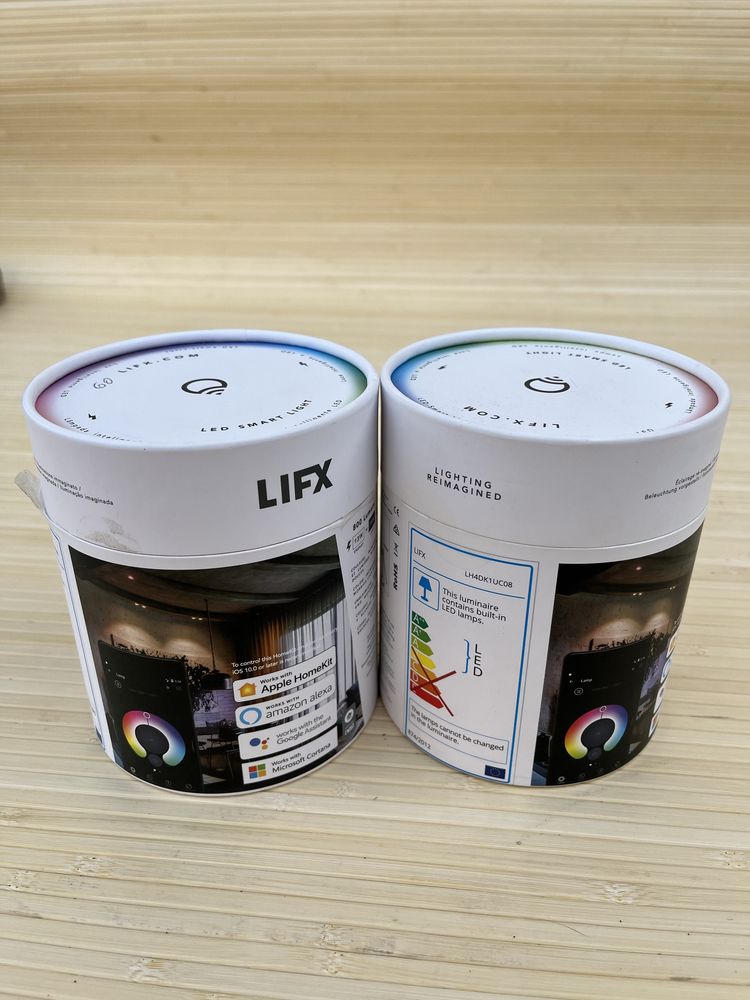 умная лампочка LIFX