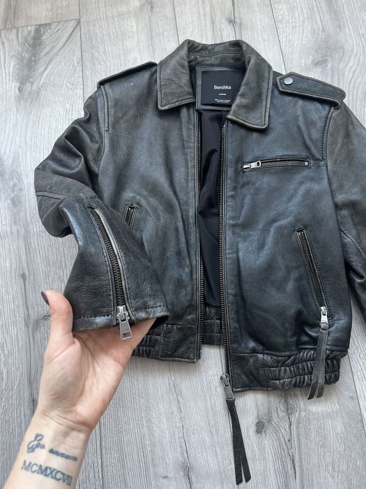 Шкіряна куртка косуха натуральна bershka
