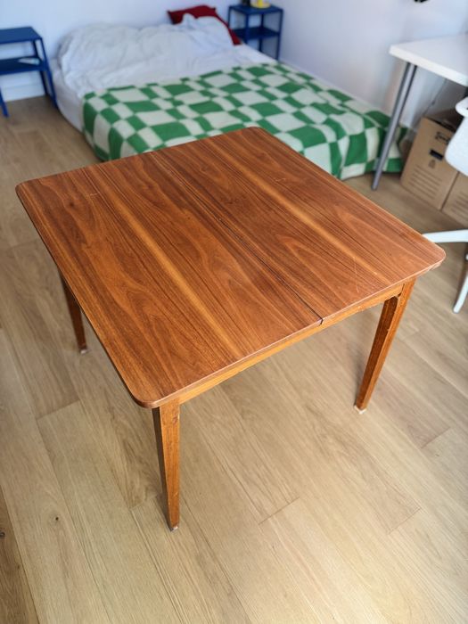 Drewniany stół rozkładany vintage