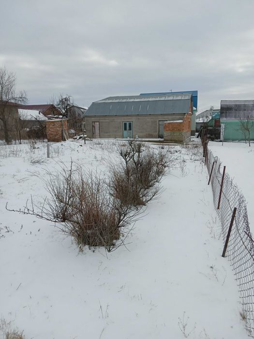 Продаж житлового будинку