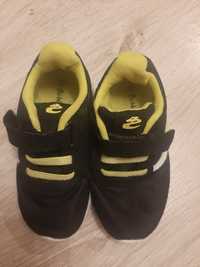 Adidasy bobi shoes rozm. 24 czarne