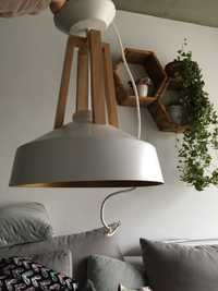 Lampa sufitowa wisząca kuchenna biała z drewnem