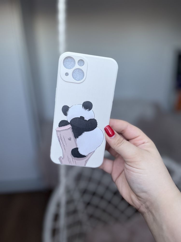 Case IPhone 13 miś panda