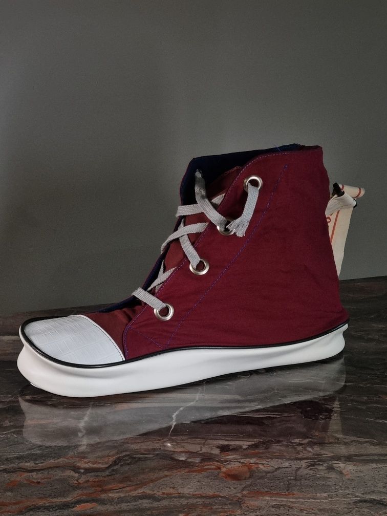 Torba Trampek na ramię, torba w kształcie buta, torba Trampek Converse