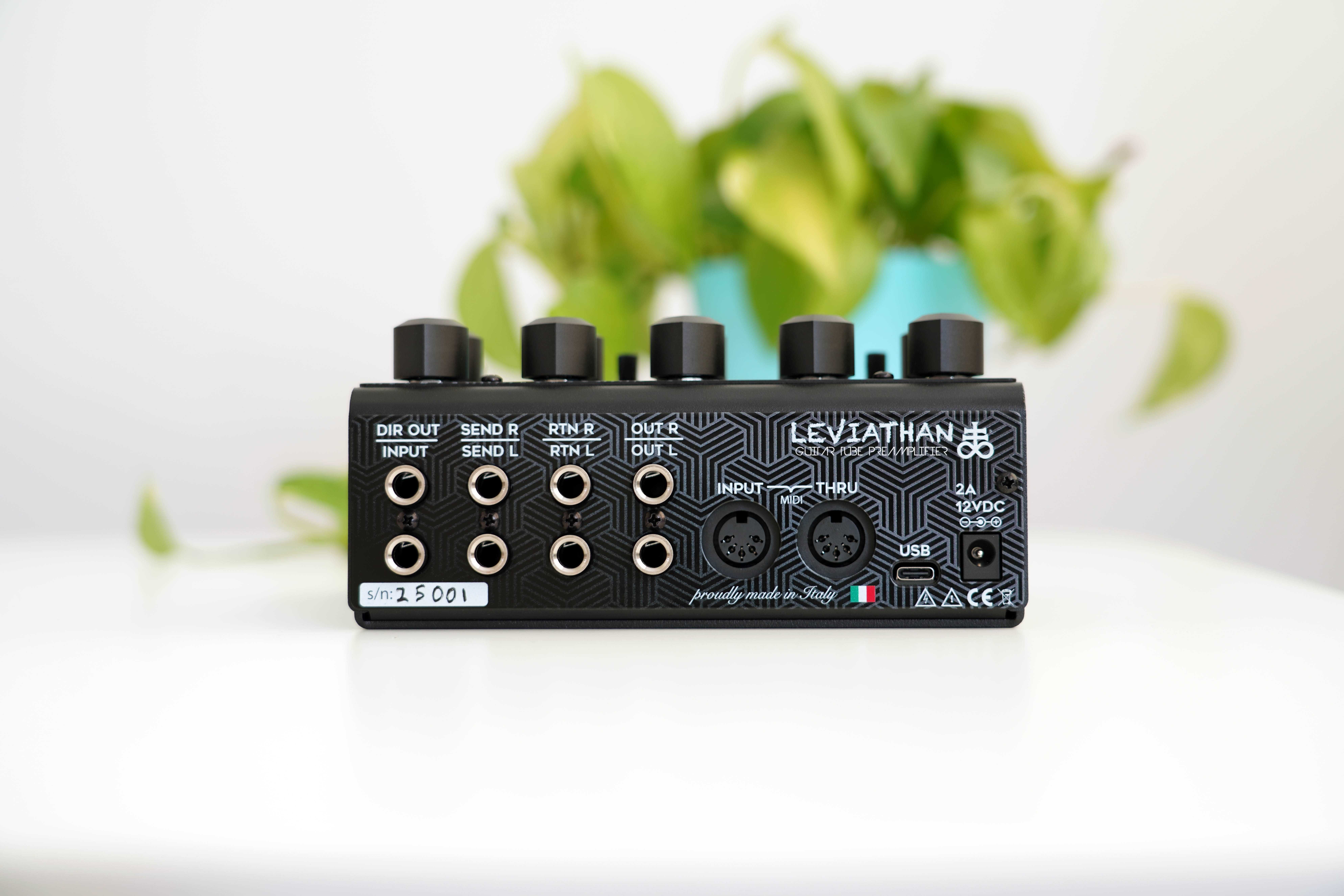 Red Seven Leviathan (preamp gitarowy high gain, wzmacniacz)
