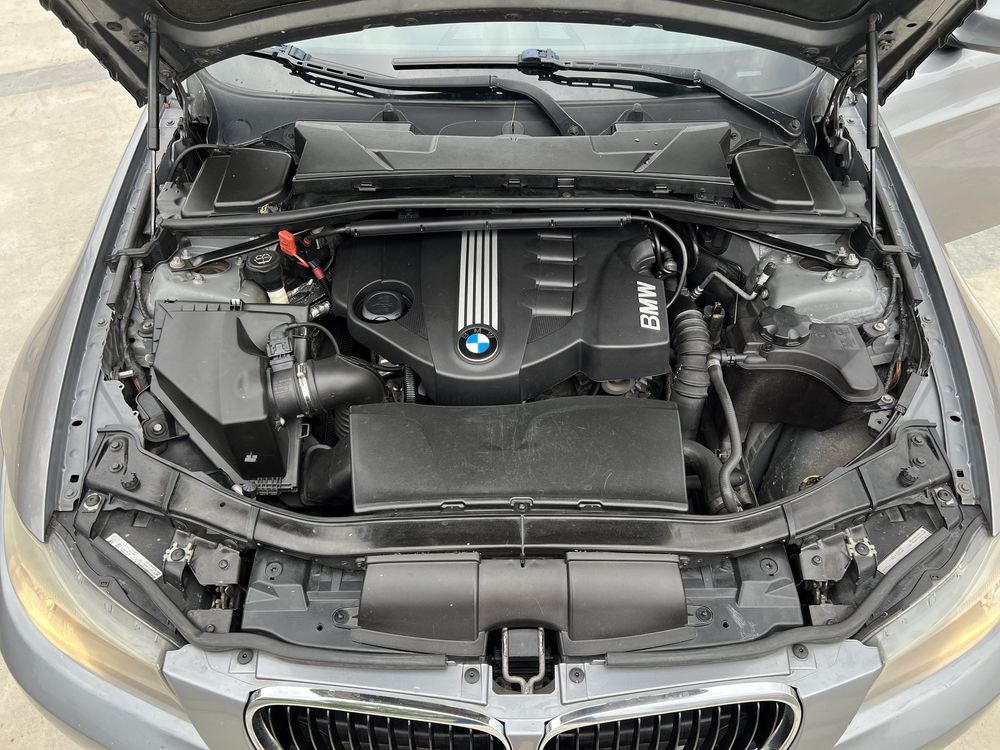 BMW e91 po Liftu 2009 rok 2.0 diesel