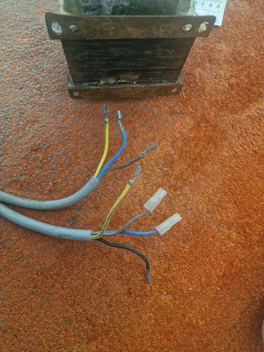 Transformation 230v 12v