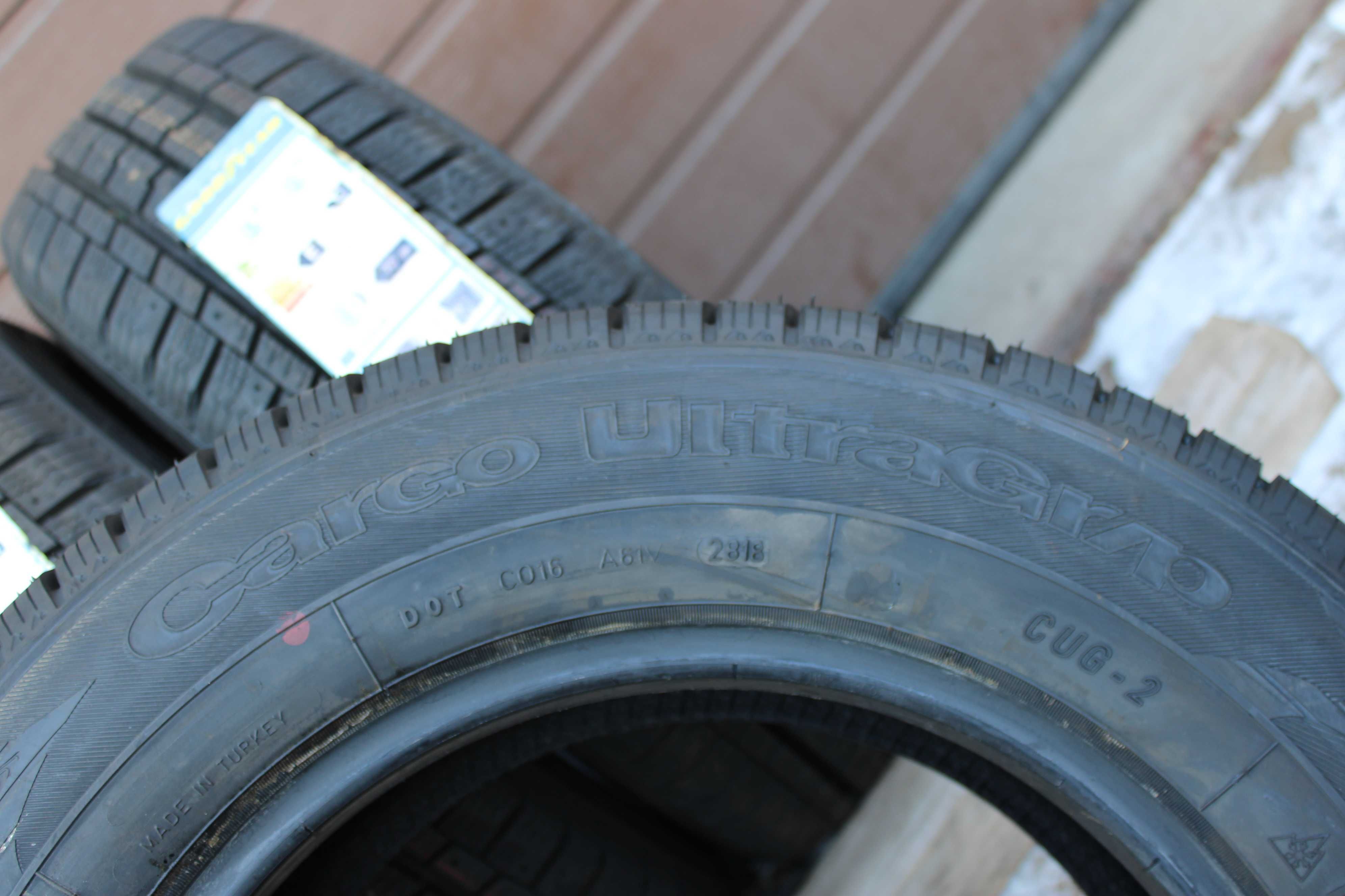 215/65R15C GoodYear Cargo UltraGrip 2 104/102T 2017/2018r. NOWE 4szt.