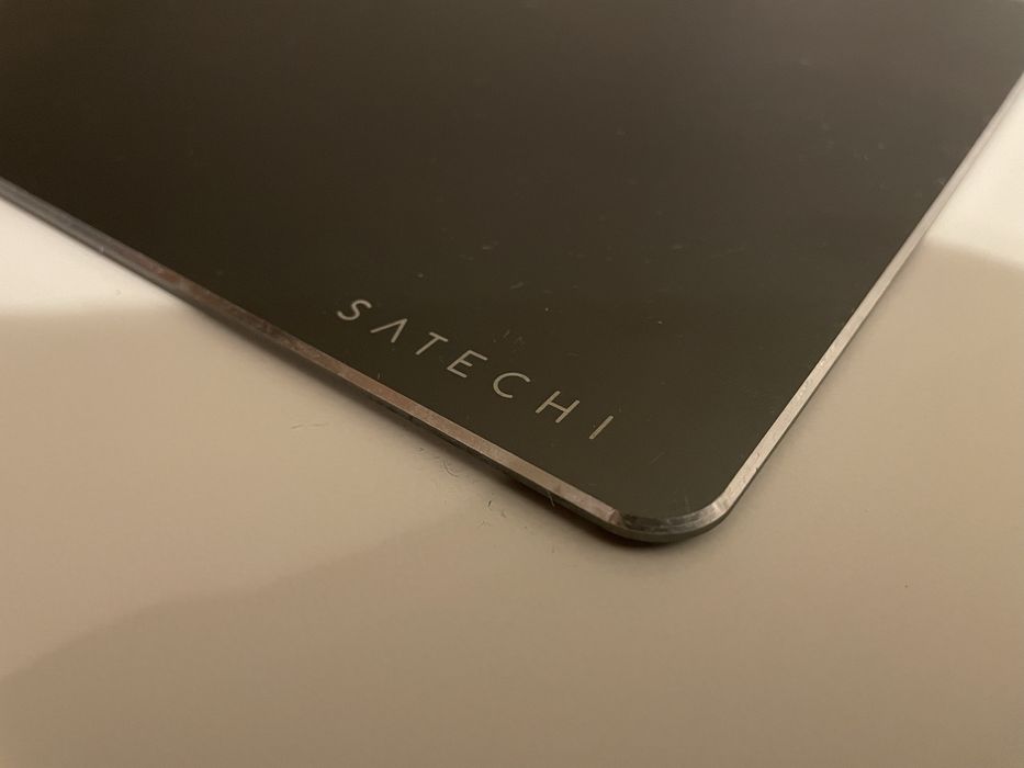 Tapete de rato metalico Satechi