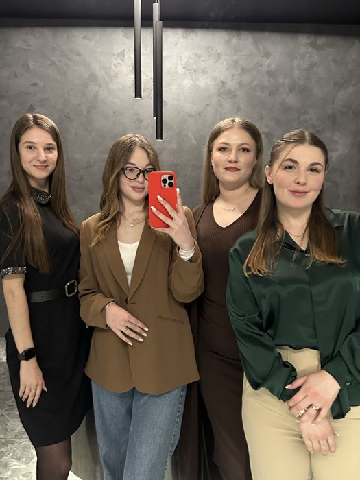 Блуза ізумрудного кольору