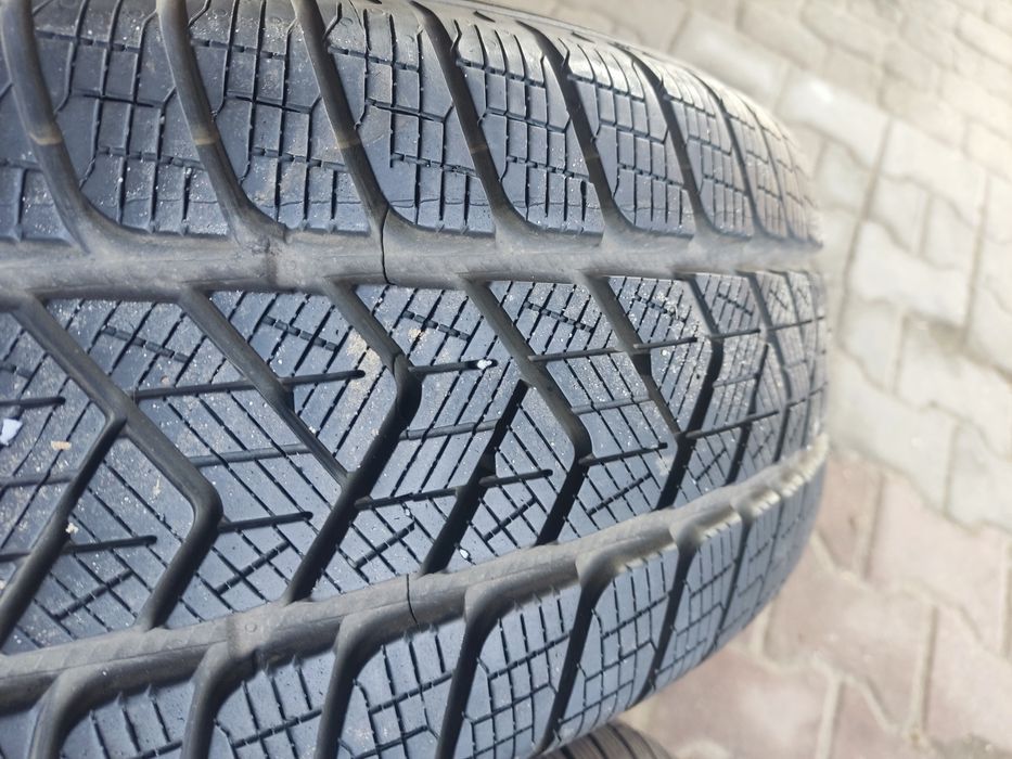 Koła zimowe 215/65r17 et40 VW Tiguan Touran