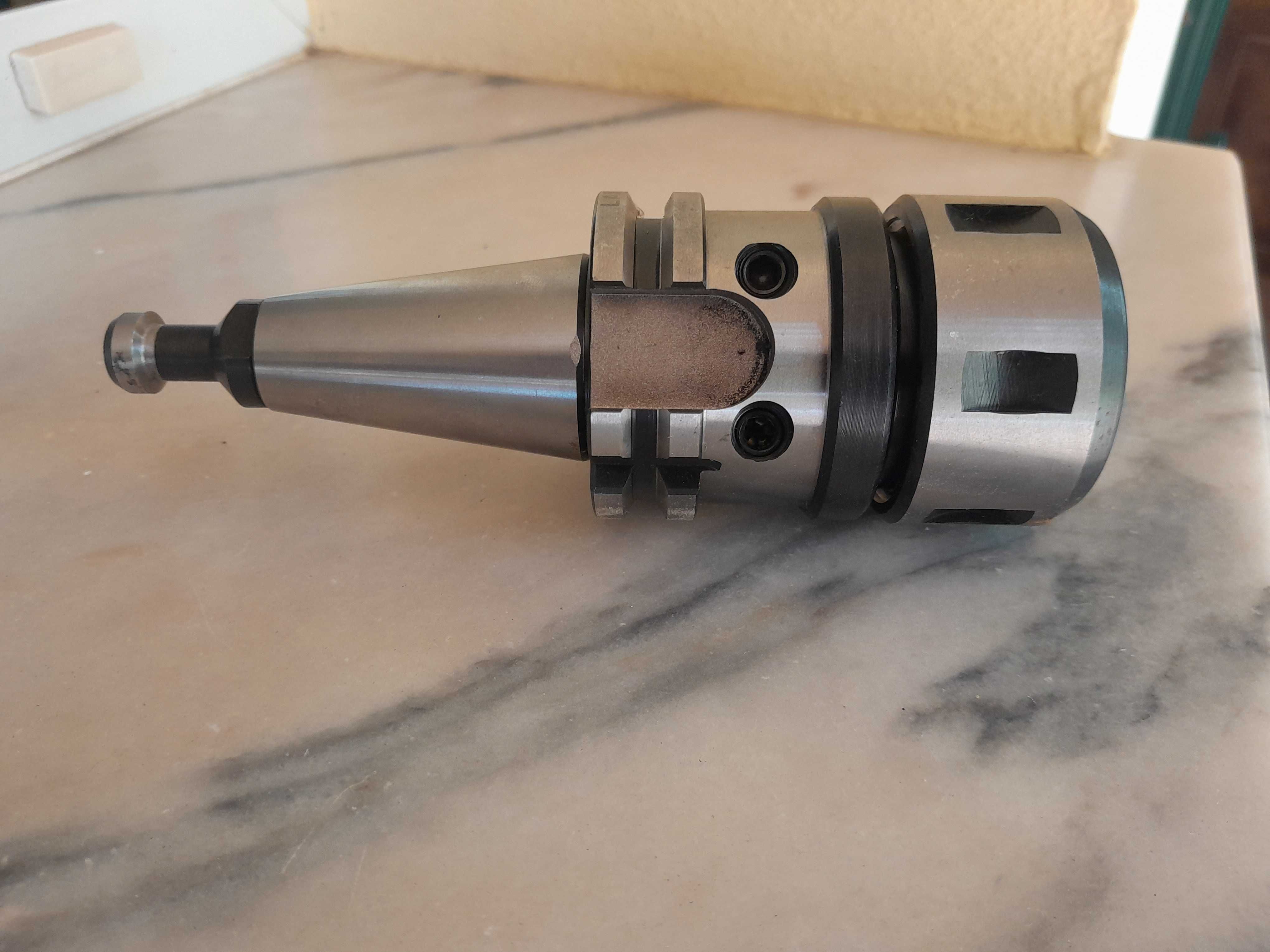 Cone e pinças para fresadora CNC