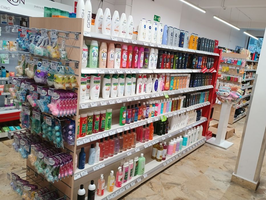 Sprzedam regały sklepowe