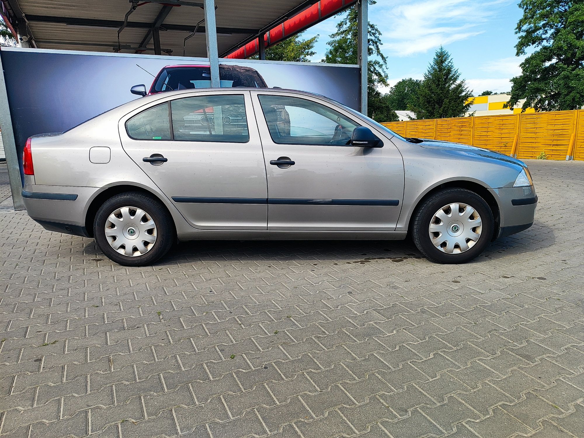 Skoda Octavia 1.6 MPI Benz+ LPG 2012r  hak salon Polska prywatnie