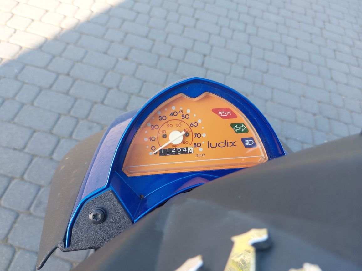Skuter Peugeot Ludix stan bardzo ładny.