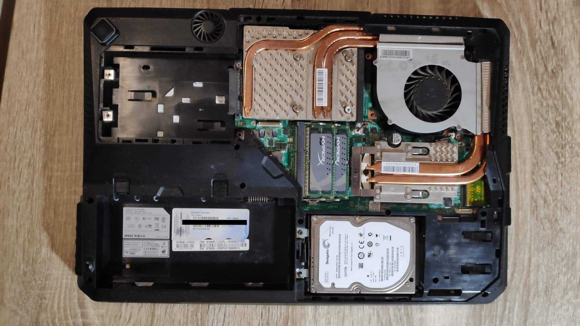 Laptop MSI GT683R