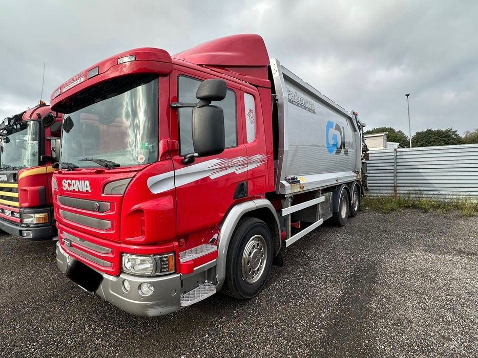 Scania P320 6X2  3 osie Śmieciarka SCANIA P320 Geesinknorba Euro VI 2014 Rok