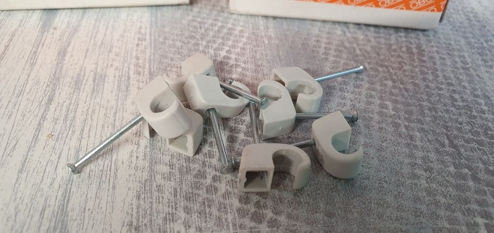 Uchwyt, mocowanie kabla, przewodu