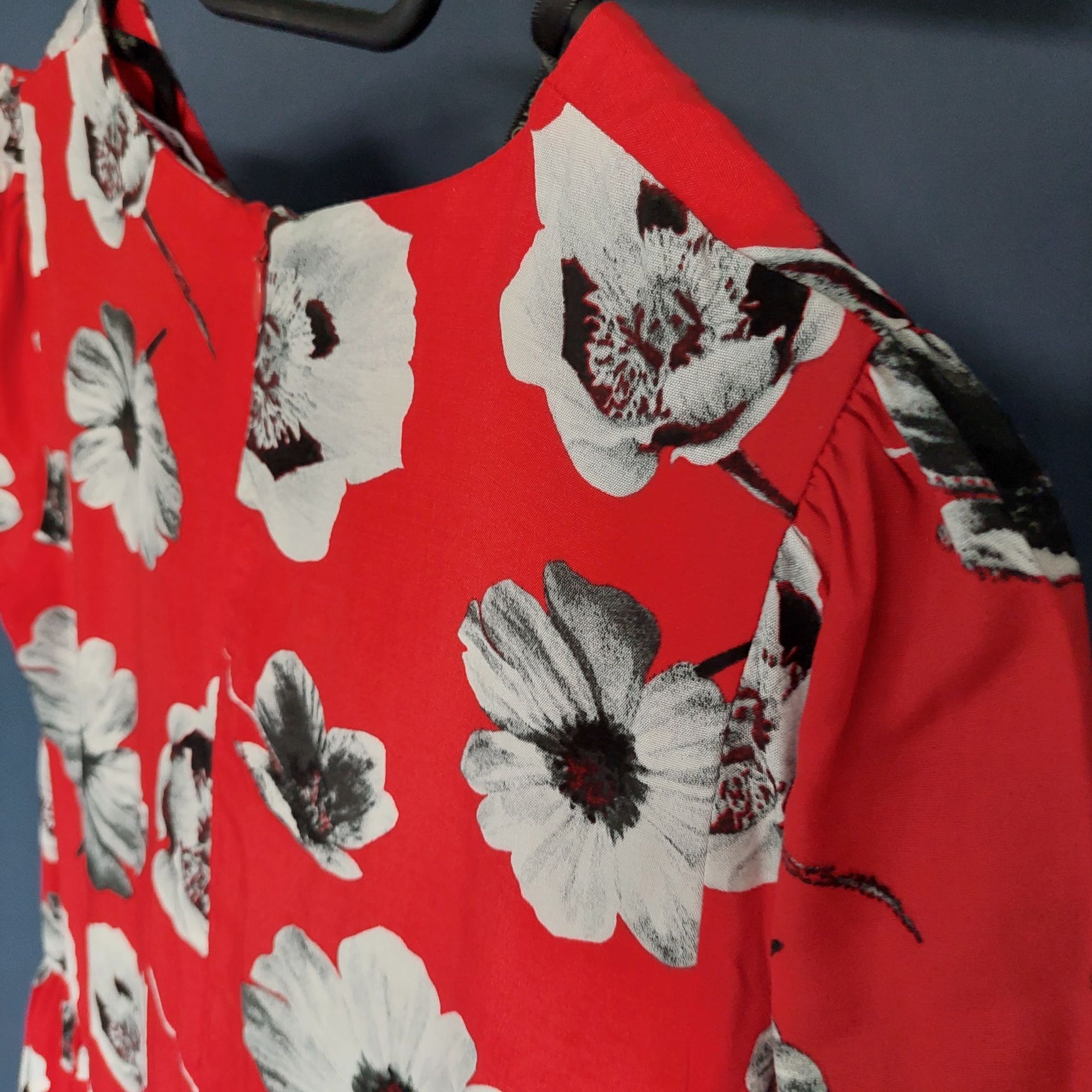 Sukienka PRIMARK NOWA ATMOSPHERE kwiaty czerwona 40 L