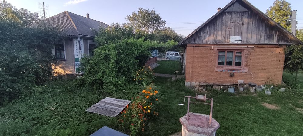 Дім/будинок/хата в с. Літки (біля м. Деражня)