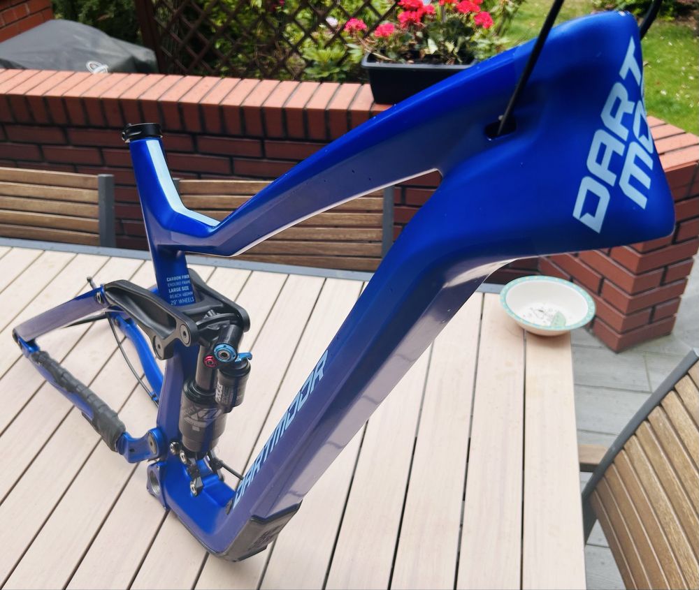 Dartmoor Thunderbird CF L + Fox Float X2