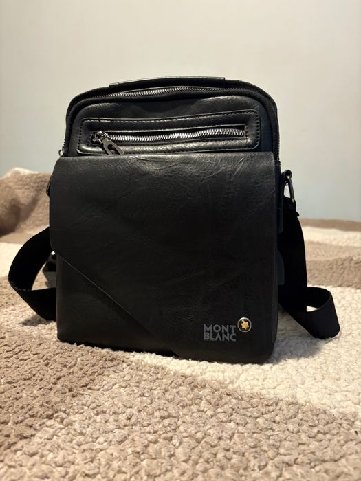 Torba na ramię skórzana męska czarna z portem USB Mont Blanc